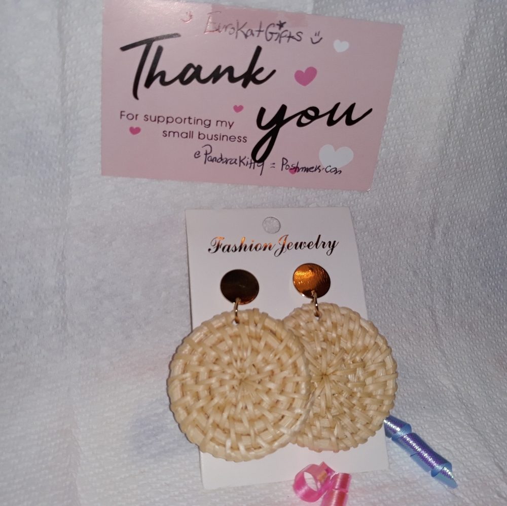 NEW FREE PEOPLE Handmade Round Wicker Dangle Earrings NWT